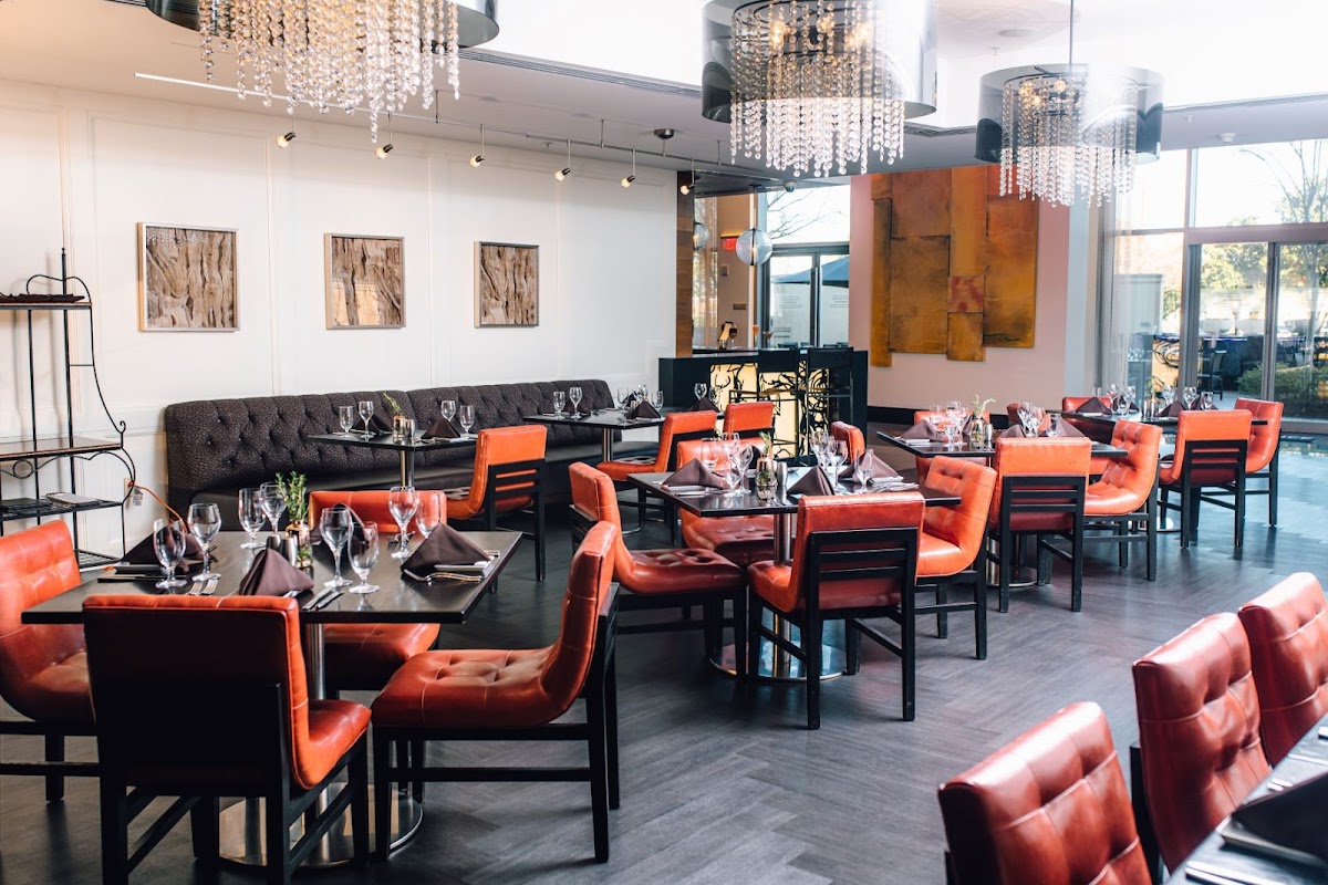 Tallulah Crafted Food And Wine Bar